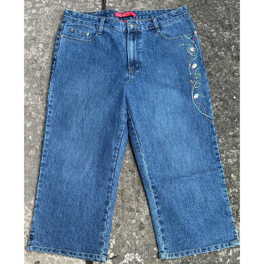 Cosmopoli Jeans Women's Blue Crop Embroidered Wide leg 35x21 tag 12